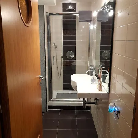 Appartement Toledo 27, A Due Passi Da Piazza Del Plebiscito *